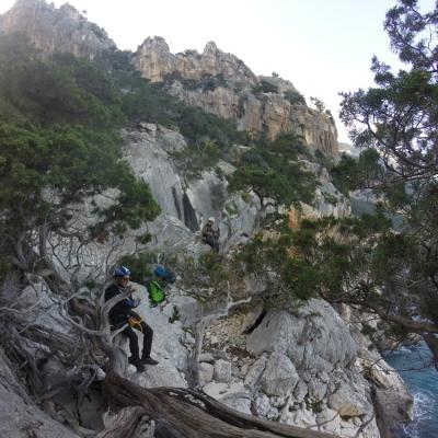 Sardinia Canyoning Bacu Padente Waiting For The Abseiling